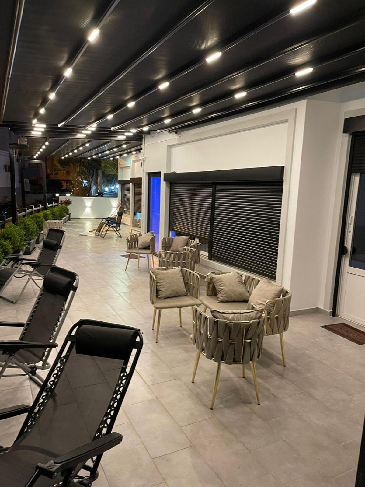 Aries Apartments Sarandë Exteriér fotografie